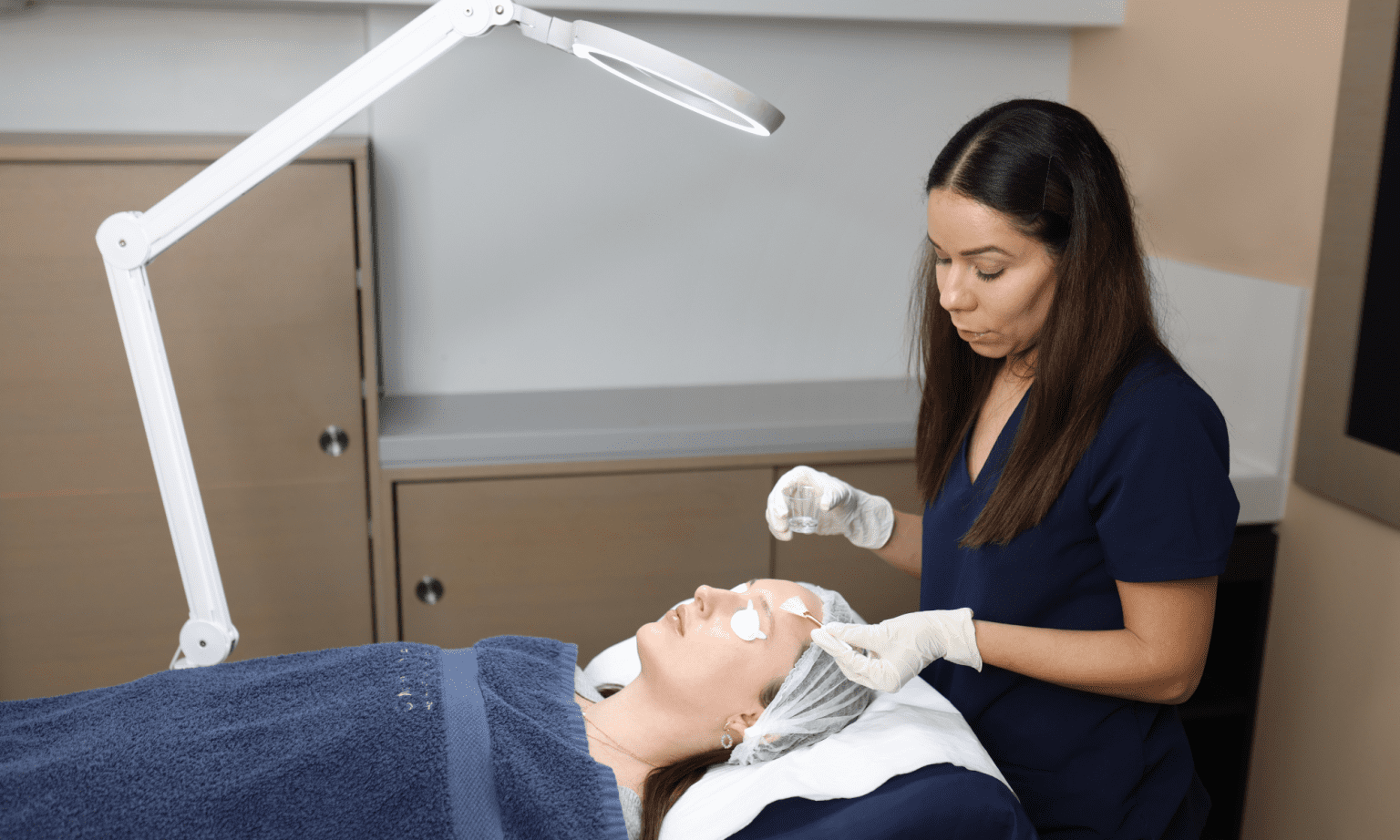 Obagi Blue Peel Radiance | Skin Brightening | Omniya Clinic